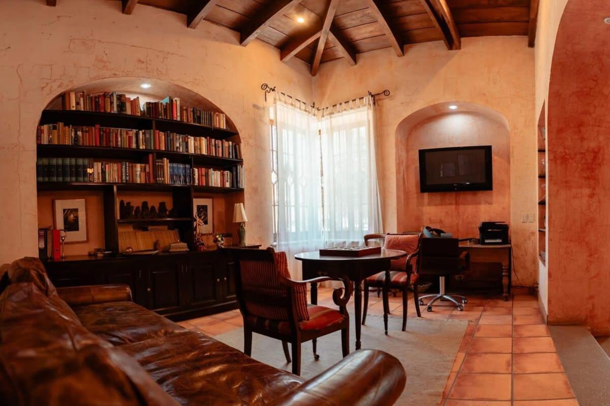 Sharazade - Boutique Stay Pool Magical Setting Antigua Zewnętrze zdjęcie
